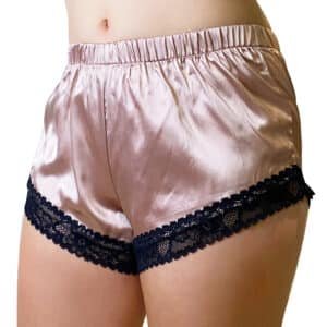 Short Nude tentación